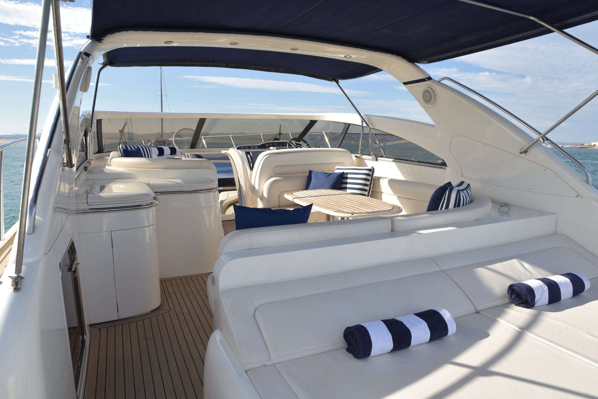 3 Hours Charter